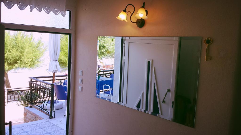 Rooms Ntontas Prínos Oda fotoğraf